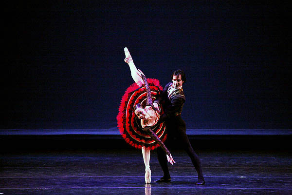 Xiomora Reyes, ABT och Rolando Sarabia, Cuban Classical Ballet of Miami. Fotograf Frank Diaz